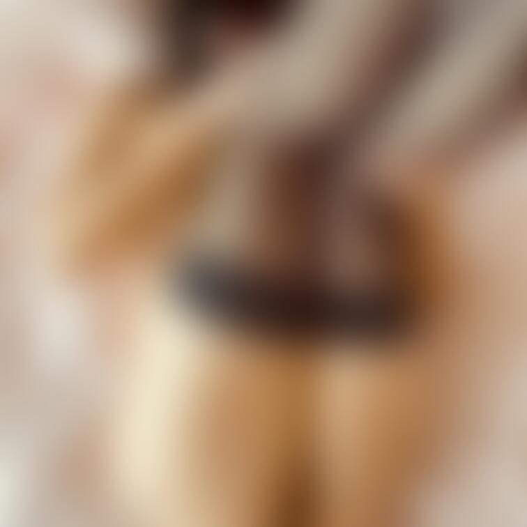 撮影会📸❤️
初めてのポーズに少し緊張&照れながらも❤️

でも撮影後のことを考えて、すっかり濡れている変態妻はこ
