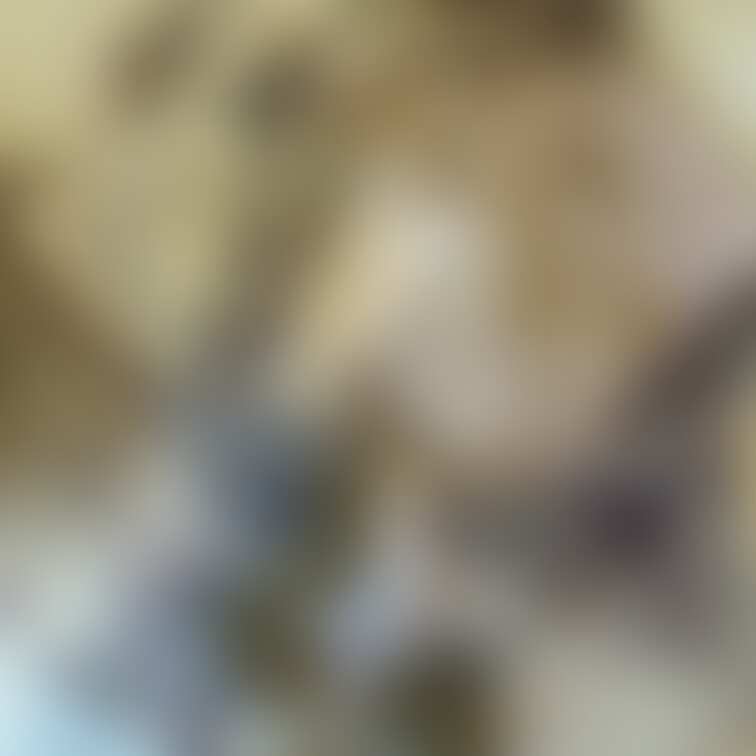 ヌルヌルしたところを、
指で触るとビヨーンって糸がついてくる。
そんな粘度の高いまんこ汁でした。

この日はロー