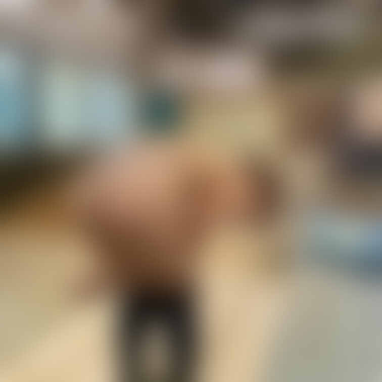 地元のお爺さんがいてゆっくり撮影はできませんでした。