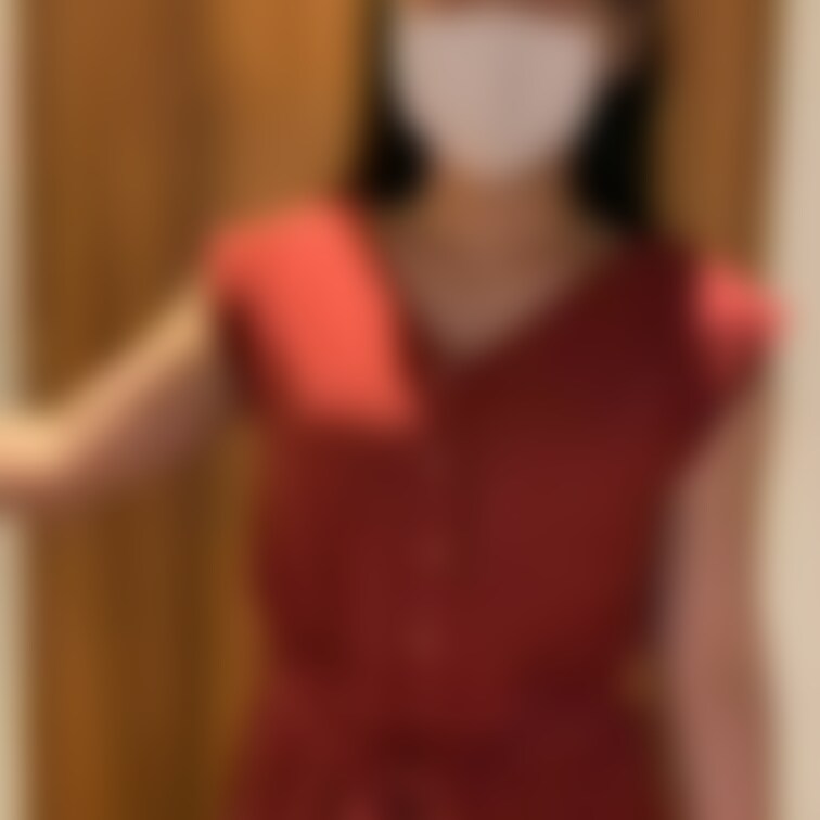 1分30秒動画。

上からめぐみんに踏まれる。
言葉責めされながら踏まれて勃起するM男。

イメージ映像です(