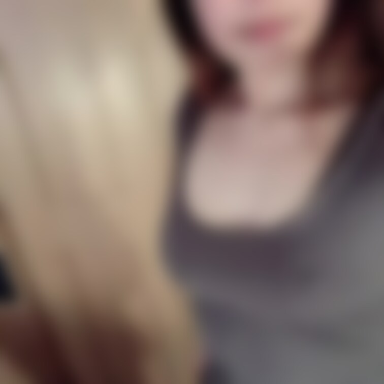 グレイのワンピース姿をお見せしますね✨