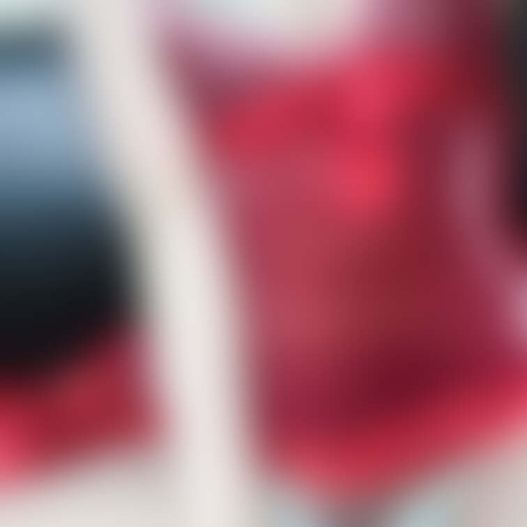 ほぼ見えてない？wおけけ少し生えてきてた