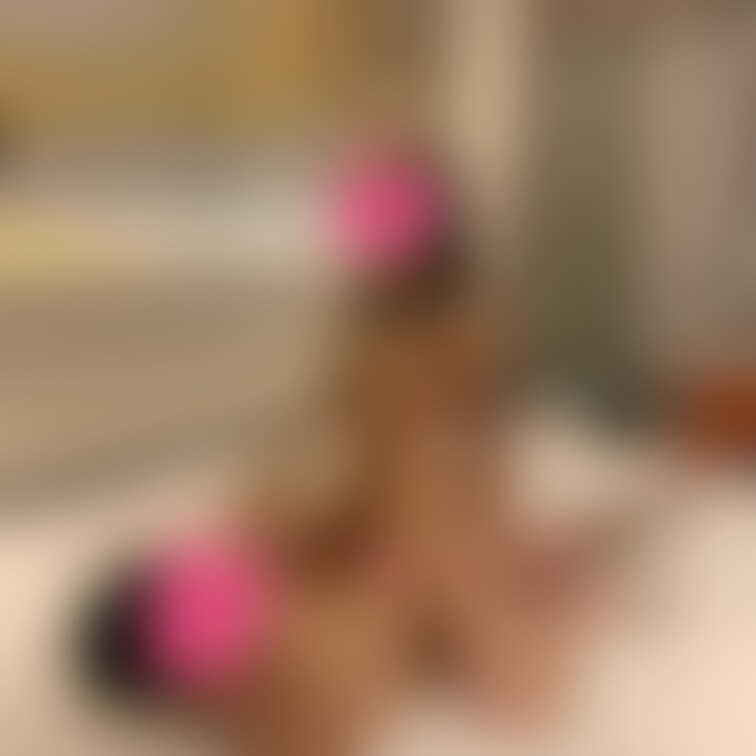 <本日の1枚>
昨夜、Yuriはハプバーで5P…女1:男4でした。
全員にいっぱい出してもらって、よろこんでいました