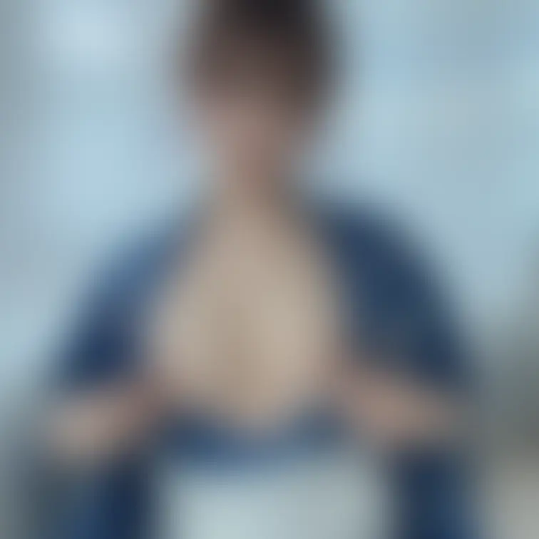 浴衣って、実はけっこう無防備なのかもしれません…🫣
ちょっとだけ、こうしてはだけただけで…もう、全部見えちゃうからドキ