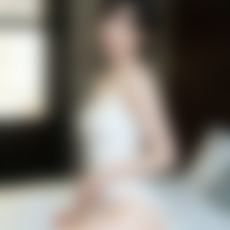 🟧可愛い系彼女　ベット　誘惑🟧

ご覧いただきありがとうございます❤️
当アカウントは○○○でえっちな美女を生成し