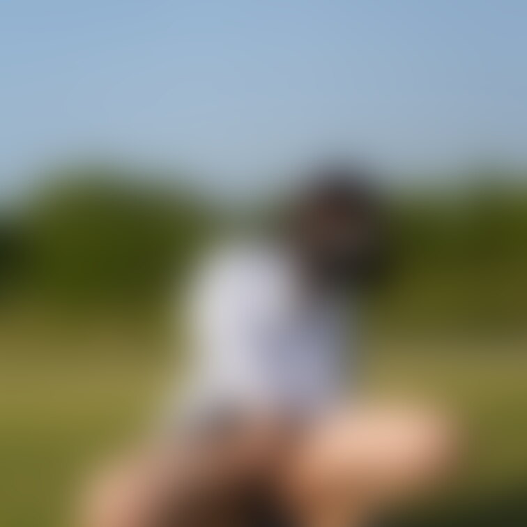 周りから見えないような広場でころんのことを
好き勝手やりたいなと妄想することがあります。
イメージとしては森のキ