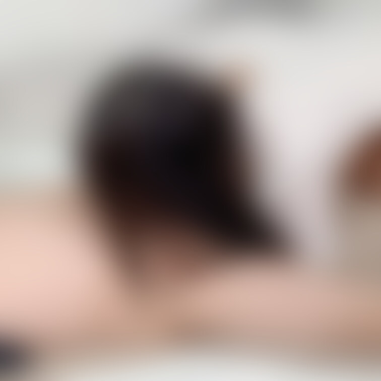 プラン内でハメ撮り個人撮影している素人の女の子です！
顔出しSEX動画も多数投稿してますよー！
他にも超可愛い女の子