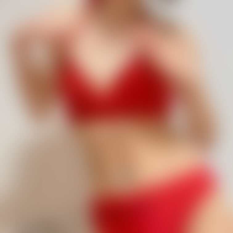 ちょっとおっパイのとこ、前よりスカスカなってきちゃった気がする🥹
更に小さくなったのかな🥹

お尻は以前よりも良い