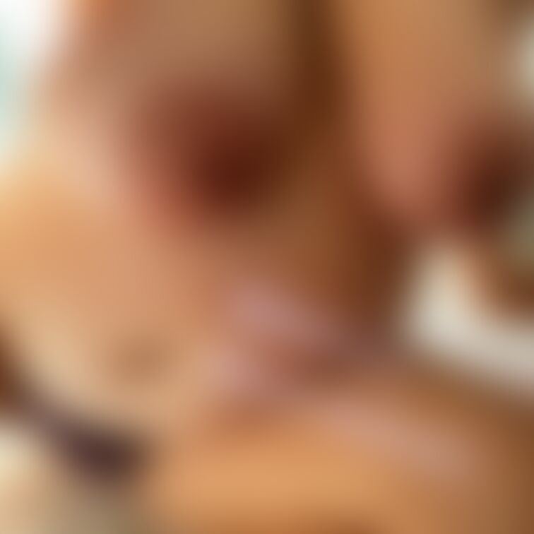 巨乳は重いのよ。