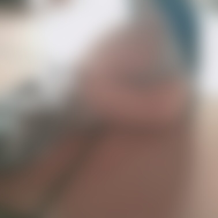 過去写真おしり4連発！💪🏻
実家で撮ったものだけど、畳っていいですね、えっち。
