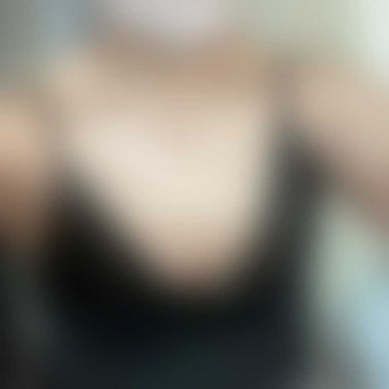 今撮りなの(*´艸`)
作り置きの鯖の煮付けをお風呂上がりにパックしながら作ってたら知らない間に乳首触ってしまって