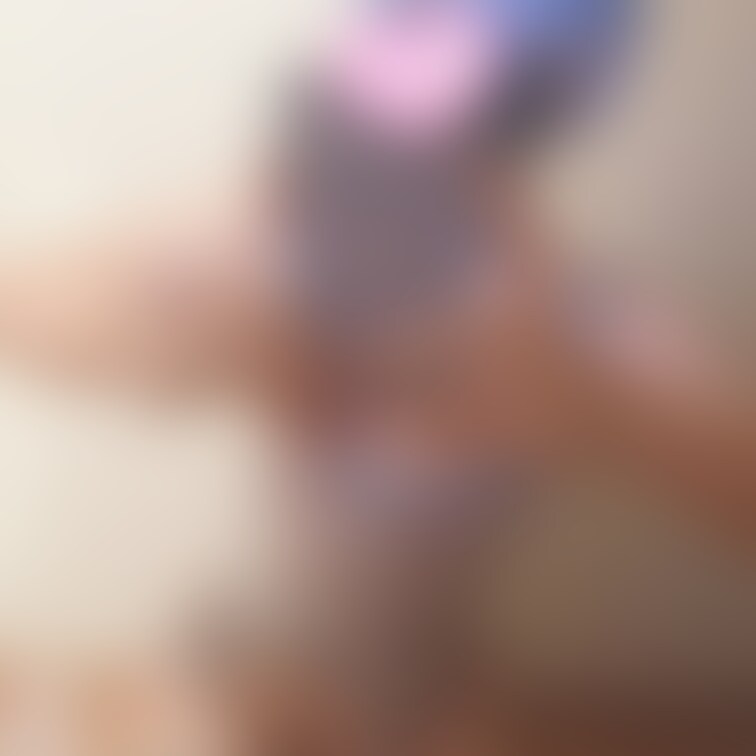 いいね押してね🐥♡
わーい！レムちゃん風コスプレです♡
衣装やウィッグに💸💰が消えていく日々、、、
でもコスプレ楽