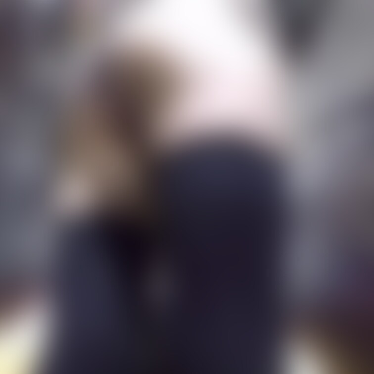 ●パンチラフェラ#2 くるみちゃん私服編
https://myfans.jp/posts/0ba86475-4193-