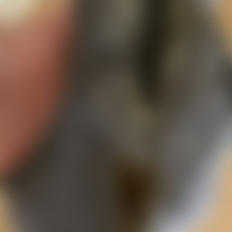 三日間履き続けました。おしっこ等パンツに擦り付け、あらゆる女の子の分泌物が染み込んだ一品。ジップロックに入れてお届けしま