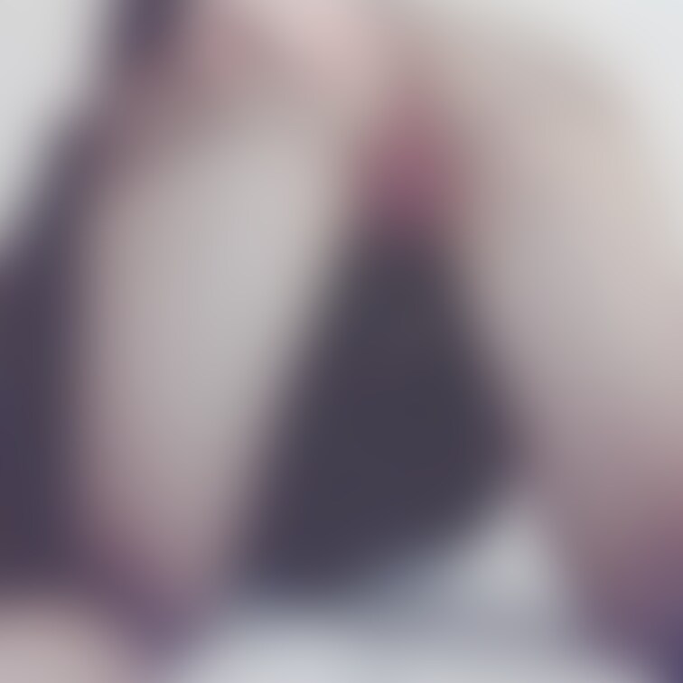 NSFW🔞
黒スト