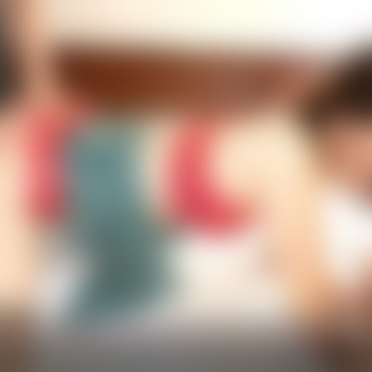 夫の前で言葉責めをされ興奮する妻
↓↓↓フルムービーはこちらで公開中↓↓↓
https://myfans.jp/