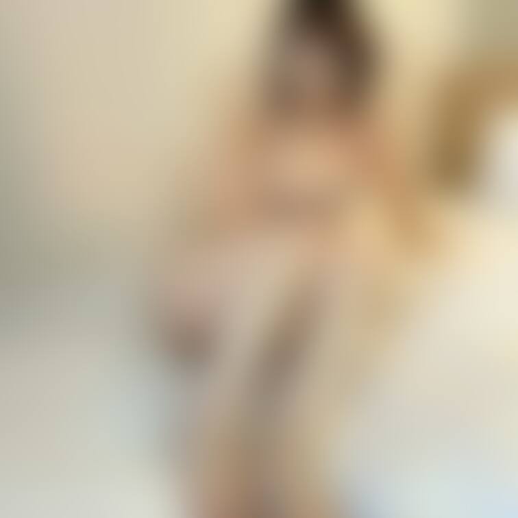 おつかれさま♥️
ベッドでお話しよっか😊💕💕
こっちに来る❓(*´艸`)💕