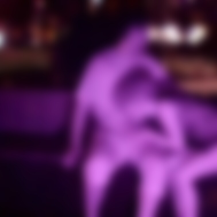【璃子】街角フェラ💖
しゃぶられてる男性の方が落ち着かない感じありあり(笑)