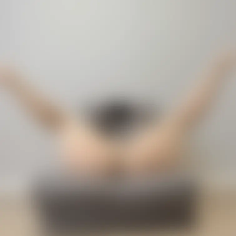 ノーパンテカテカパンスト大開脚🥵🤯💦
お漏らし厳禁だよ？🍼🐮🫙