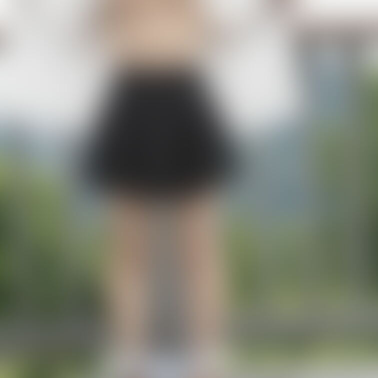 暑くて脱いじゃいました💕