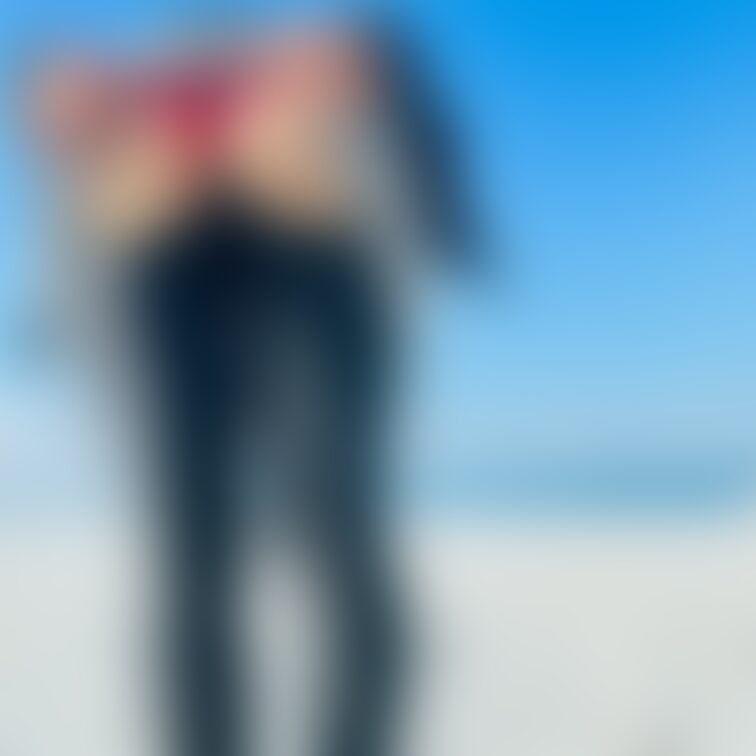 白い雲にはなれないけど青空とともに🍑