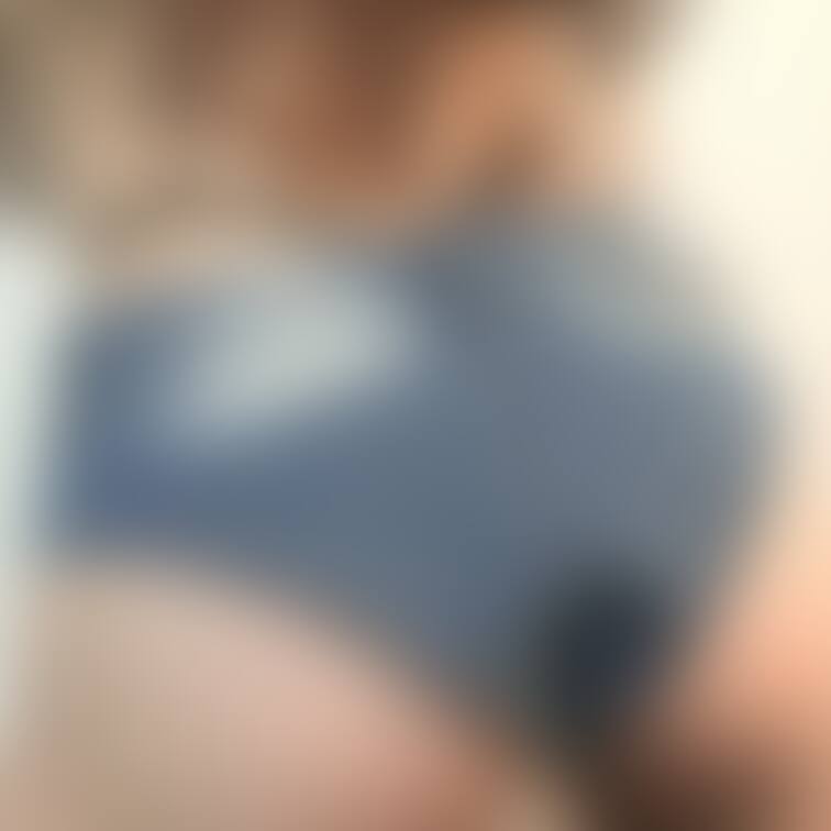 実はもう濡れてます🫣
脱がされたら、すぐ入れられちゃう🥰