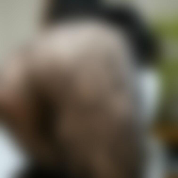 いつかなにもつけてないお尻を披露したい(笑)

おしりと、おっぱいと蛇のおもちゃと後ろ姿♡