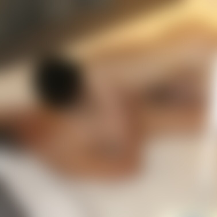 先日、myfansで支援頂いてた方とお会いして妻を抱いて頂きました。
その様子をご覧下さい。