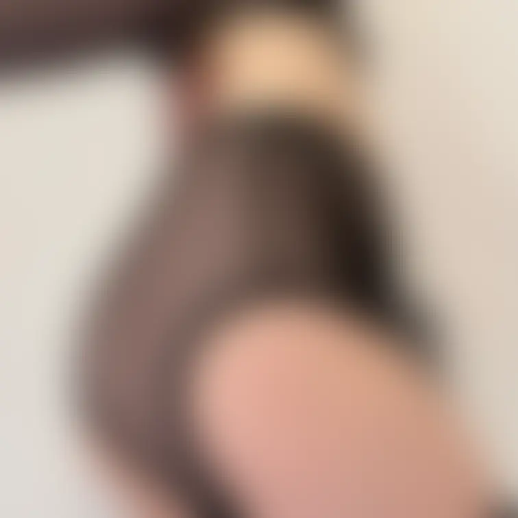 あみあみのスケスケ下着、お尻オープンです😘