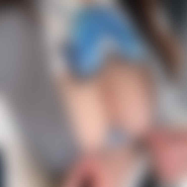 ベストからのぽ○○○とM字…🙈
自分で広げるの恥ずかしいです…///