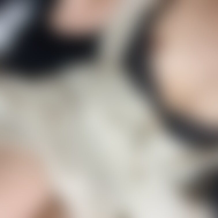 🌺Smileぷらん🌺

おっぱい弱々な🍭ちゃん…
いっぱい虐めてくれる♡？？
この後…えっちなおまんこに○○が😳