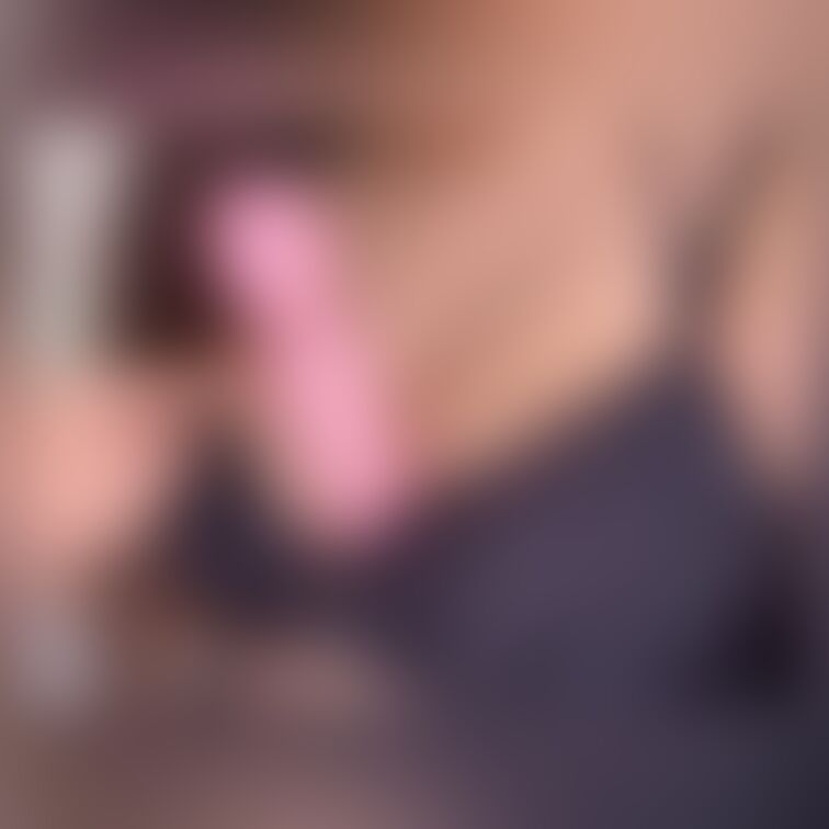 ピンク色が好き🎀🌸💗👙🎟
もちろんぽにゃにもしゅき🤫
えちちでも許して🥺