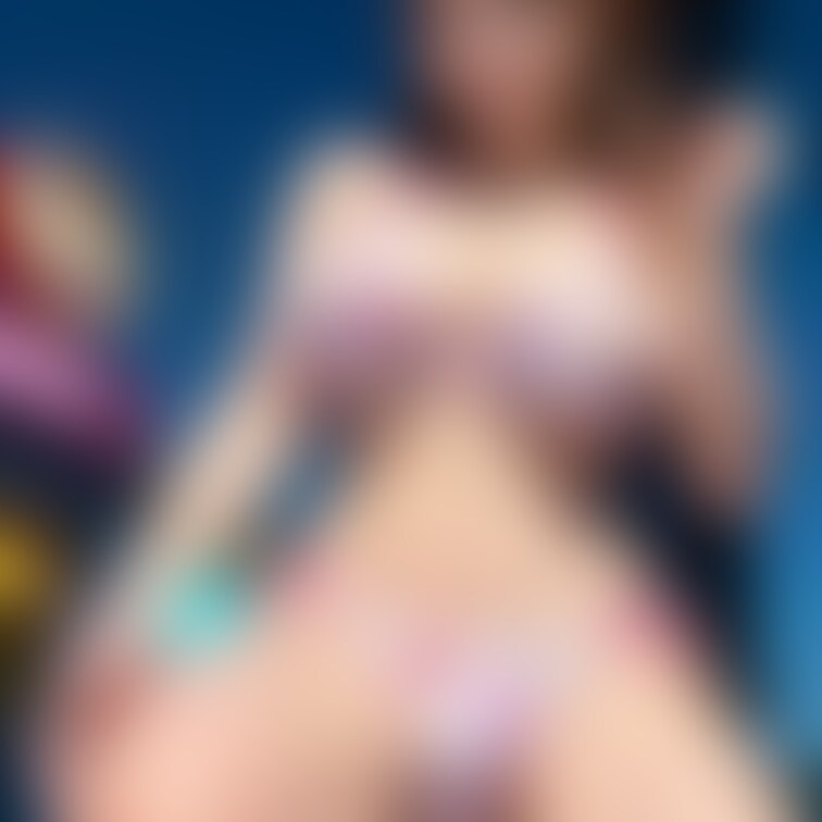 「カジノのプールガール」からの選抜画像です