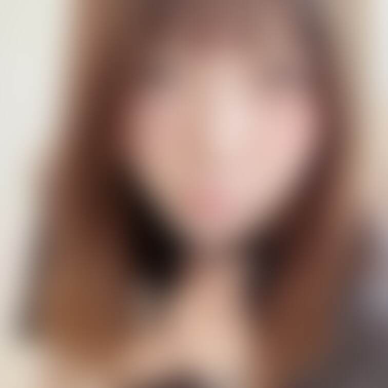 じー...😈💓



上目遣いってやつ？
