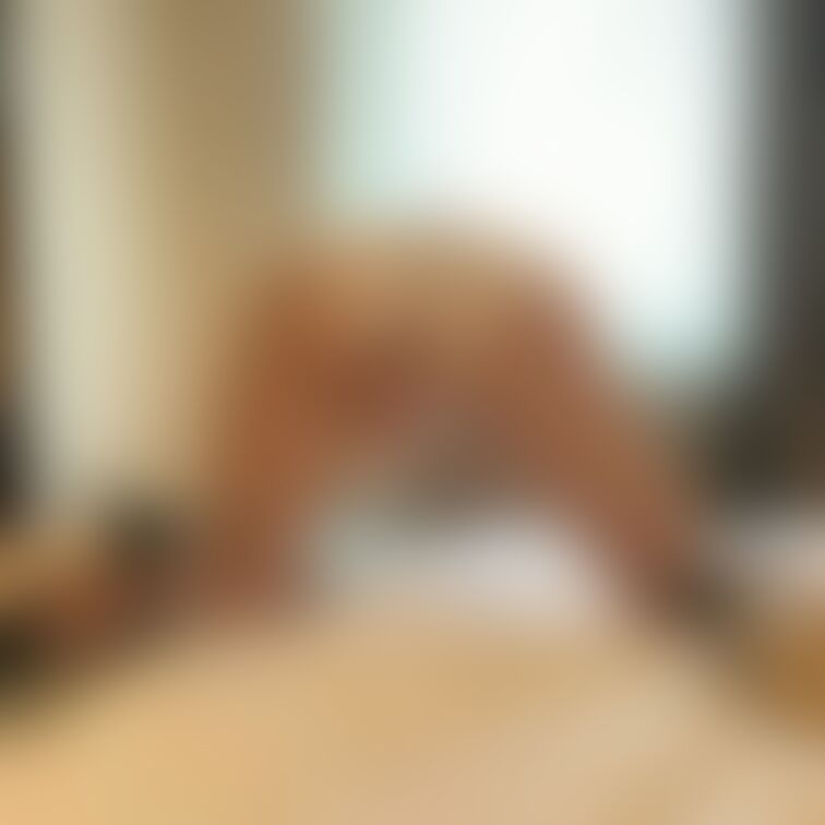 ヤバいのぉ、、、
ほらぁ、、もぉ、、見えてるでしょ。。。