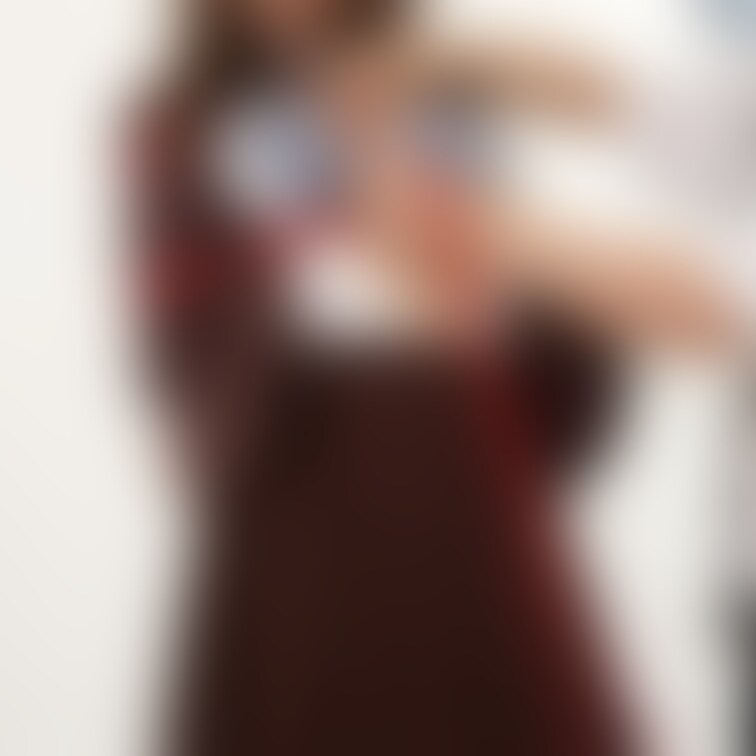 王子妃フェイさんのボンデージ画像です。