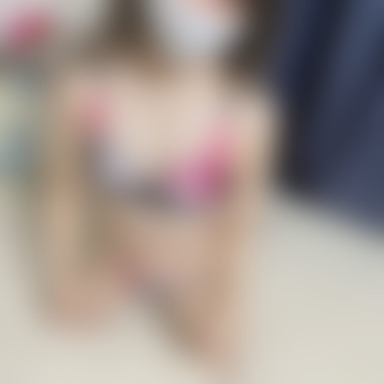 こんばんは❤️
綺麗な下着なのに
疲れた顔ですみません笑


