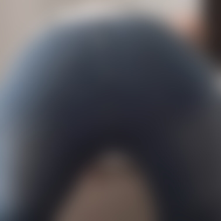 着衣ー😅お尻突き出して‼️