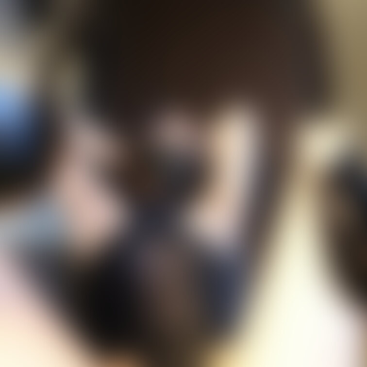 ハイヒールとまん肉🤍
どっち舐めたい？🤭