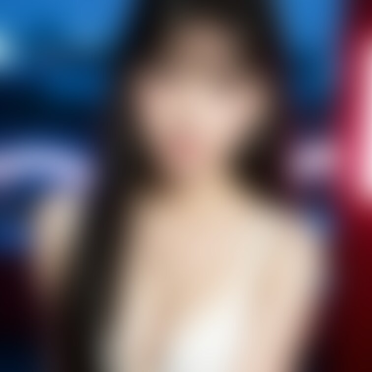 #2 
くるみ(20)

夜景デートで後ろを向いたら
いきなり脱いでいた！？

なんと、突然の露出狂をカミン