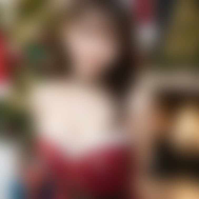 [December 22, 2024 part4]
サンタコスだよ🥰💝
写真80枚あるの🤗💓
いっぱいあるからお気