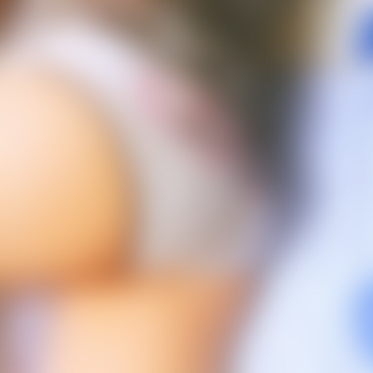 いつかの自撮り📸
いまだにお子ちゃまパンツ履いてるのっておかしいかな？
履き心地いいからお気に入りなんだけど。。。