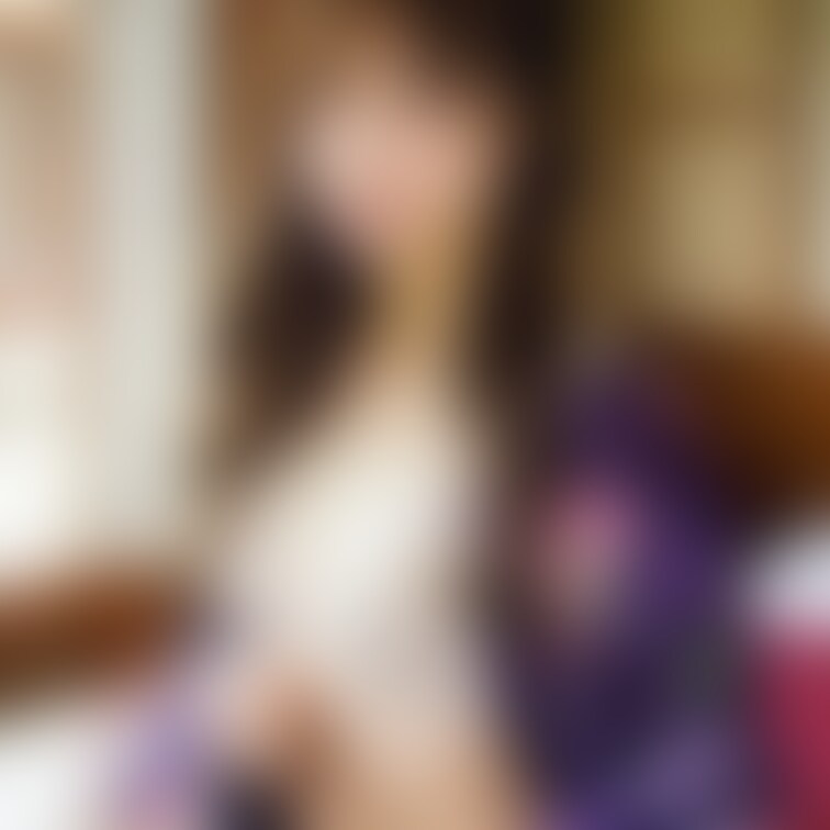 着替え中です