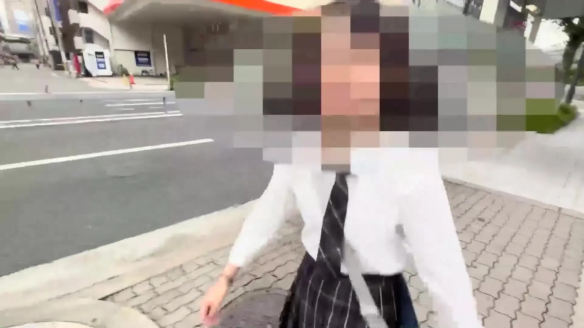18歳🐙大阪の合法L●Kりん🐰「【18歳の黙示録(ᐢᴖ ·̫ ᴖᐢ)☝️】【🚨放課後🏫玄関でそのまま挿入🚨(ᐢᴖ ·̫ ᴖᐢ)】［71分］🐰コンビニでお菓子買ったあと🏪玄関でブチセックスで」の投稿サムネイル
