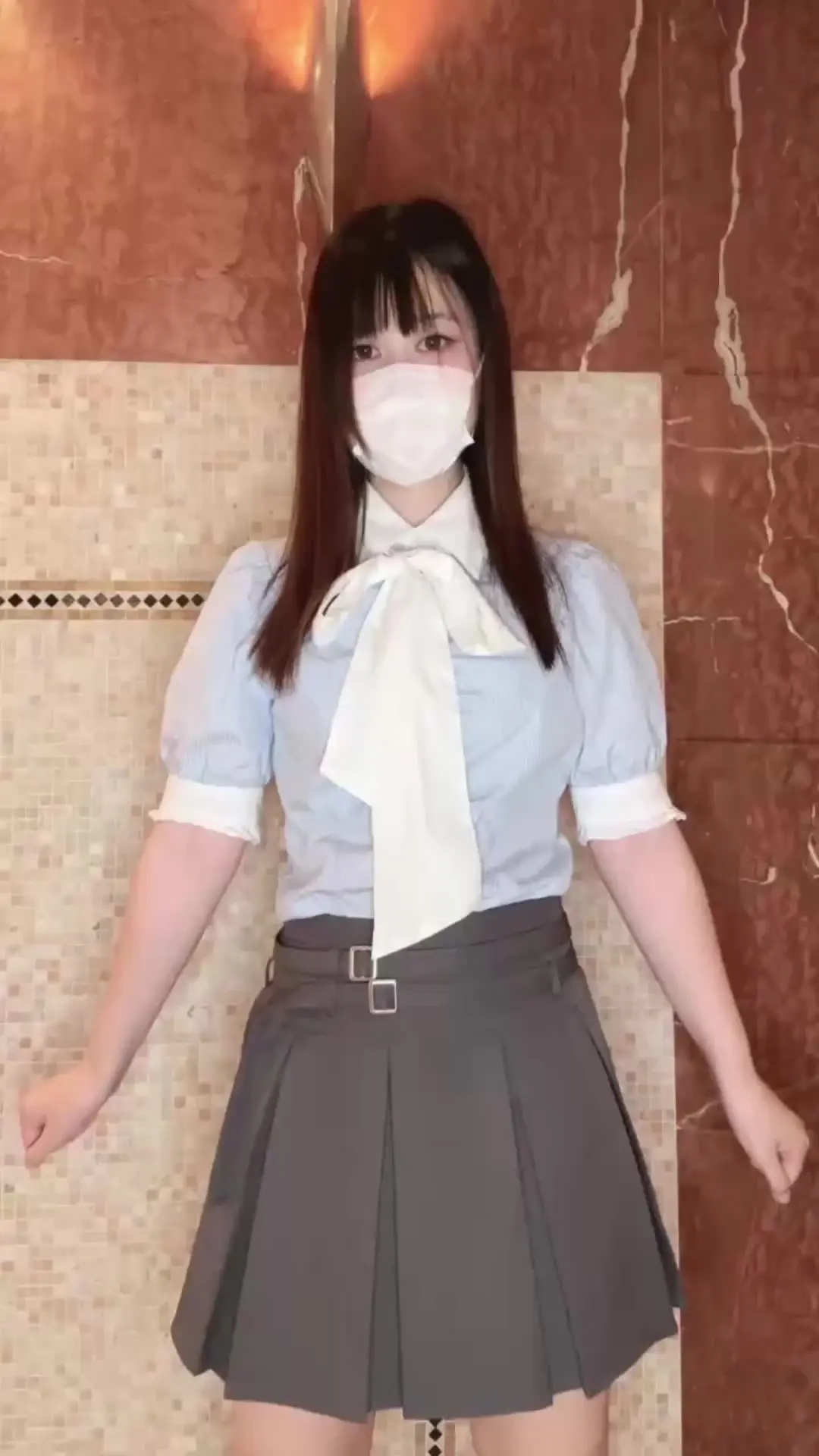 素人えっちとっく・ハメ撮り「■えっちとっく ついに当チャンネルに現役地下アイドルさん参入 現役でアイドルやってるだけあってTikTokの動きが良い」の投稿サムネイル