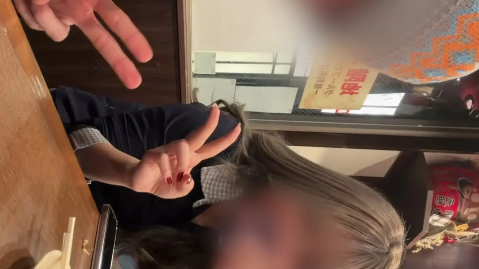 レあ🦒【女子大生ハメ撮りvlog】「💐関西に染まった地元の同級生はアヘ顔できるようになってた💐 大学進学を機に関西へ引っ越した女の子と、久しぶりに再会することになった主人公。離れていた時間を埋める」の投稿サムネイル