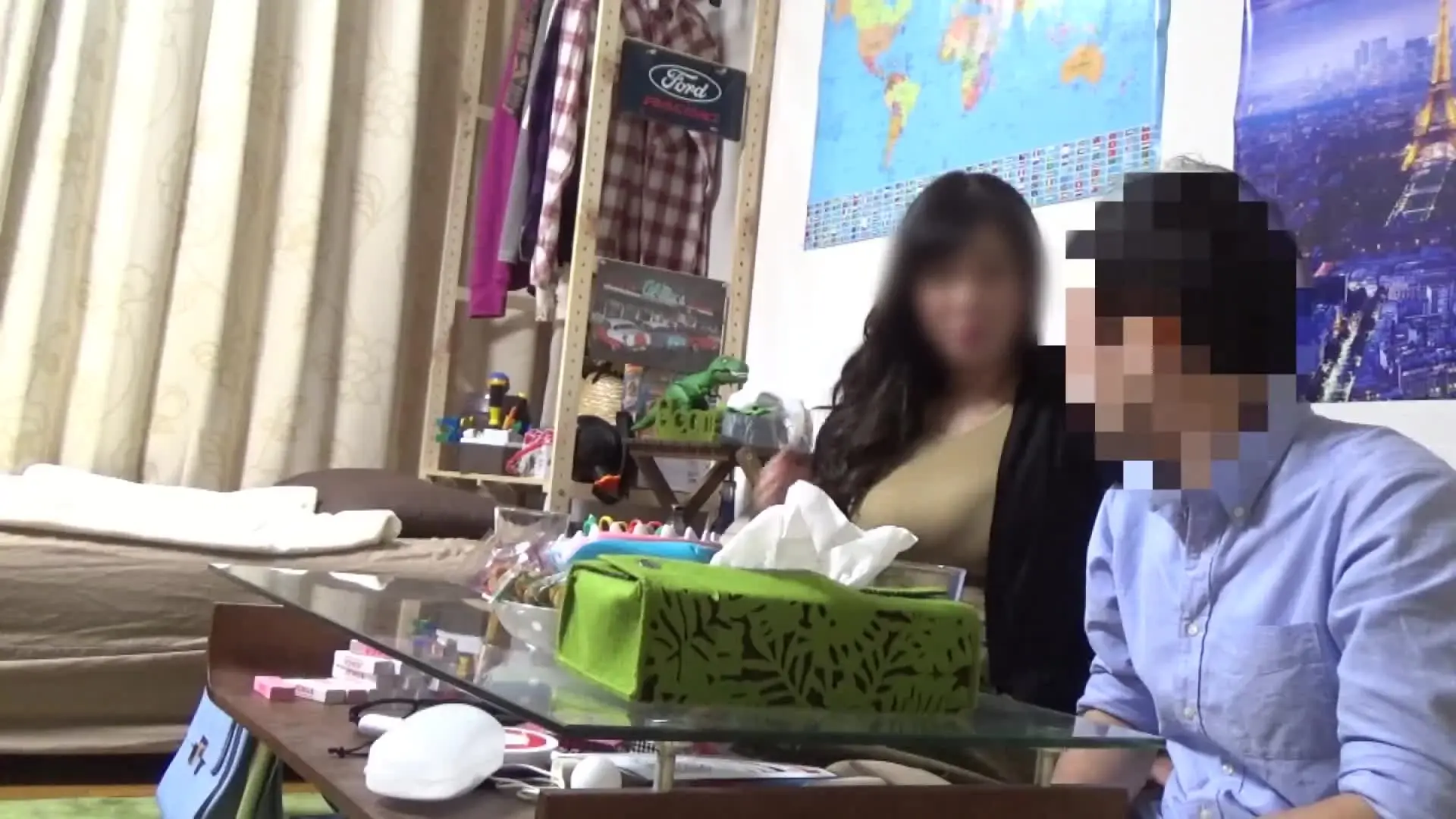 【人妻専門】顔出し中出しブイログ「【規格外Lカップ】「視線を感じると興奮する…」スーパー勤務の爆乳人妻（38）」の投稿サムネイル
