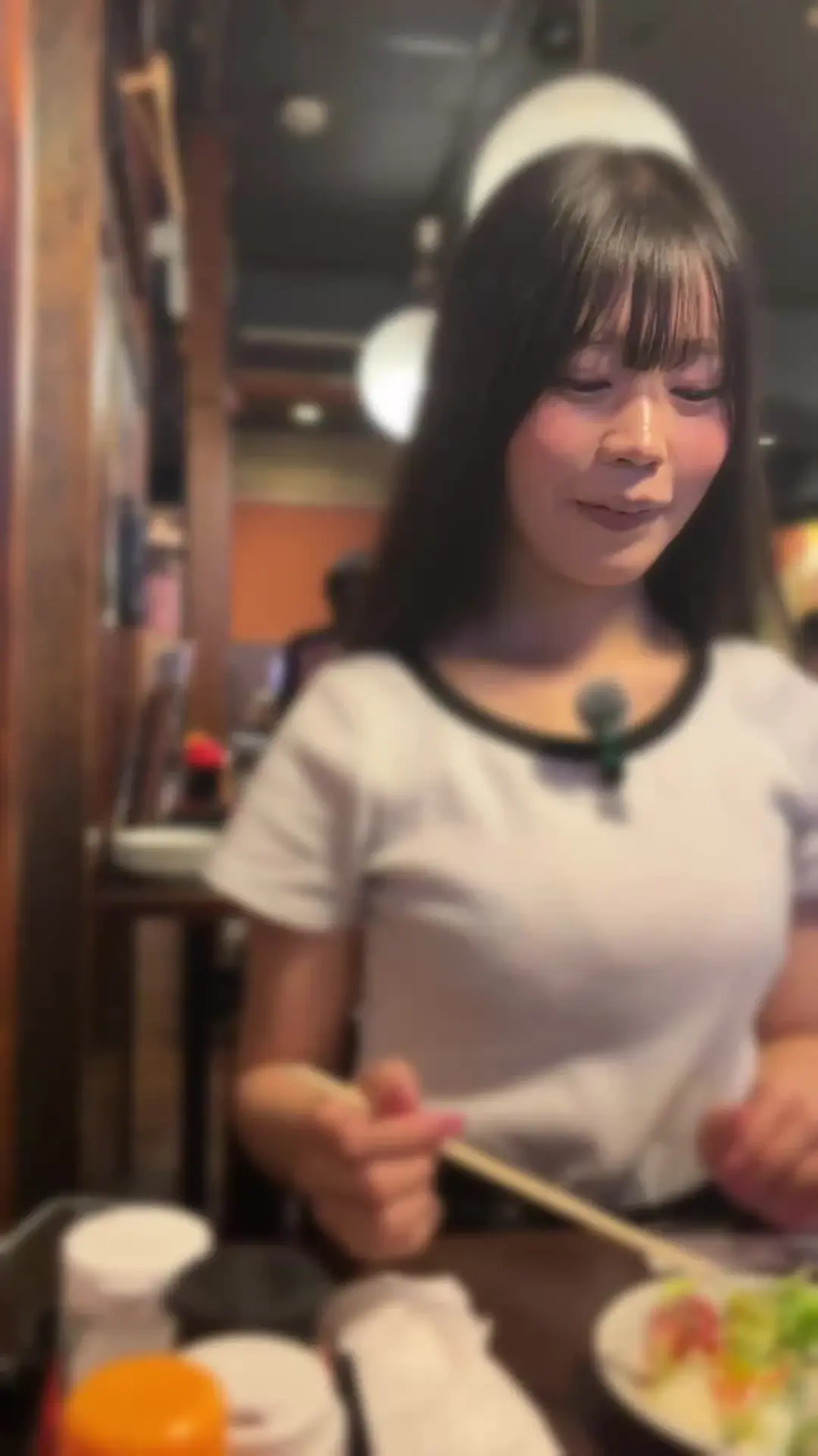 幸せの絶頂から【新婚寝取り屋】「【本編完全顔出し】31歳都内有名レストラン勤務の女性から、「かれこれ1年くらいレスです。シェフの旦那が夜の料理をしてくれなくなりました。」と連絡を受け、無許可中」の投稿サムネイル