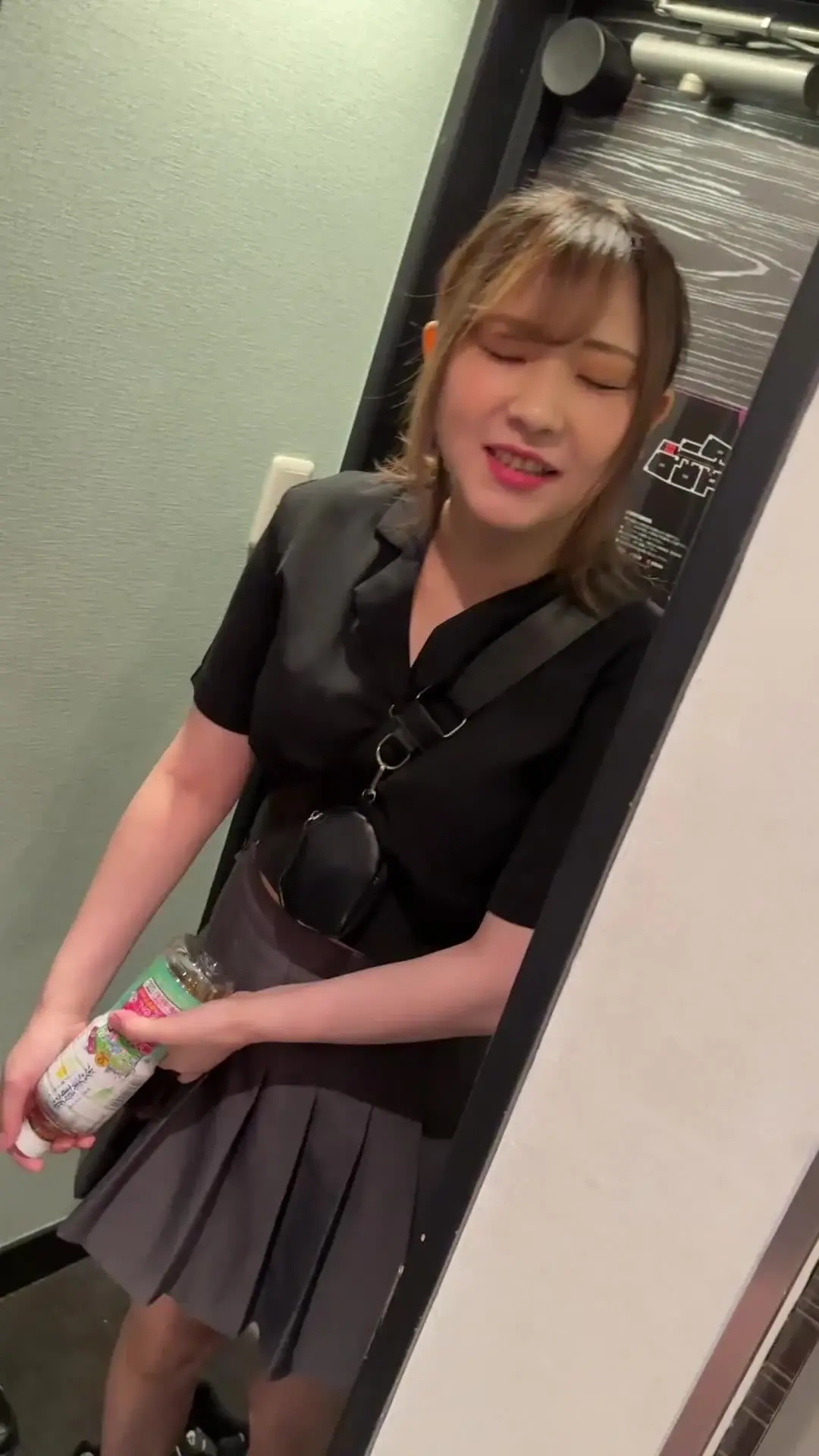 🥇おじの風俗ぶいろぐ「2月限定フル動画が2980円が→※1000円※購入された方は動画が非公開になっても観れます！」の投稿サムネイル