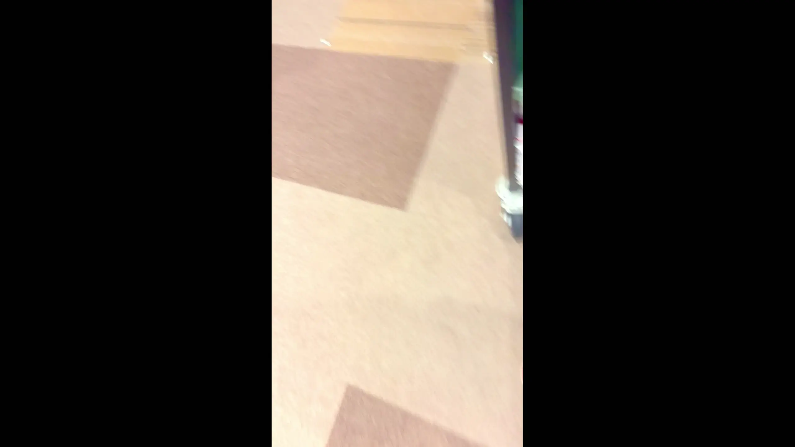 タカ♂生ぱん逆さ撮り📽️パンチラ「春。入学シーズンも終わり街にはF〇Kというエッチな新素材が発生していますよね！！！」の投稿サムネイル
